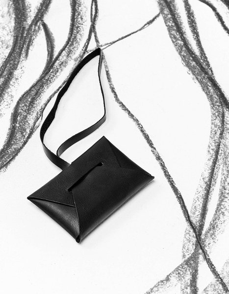  Pagasilipik One That Travels